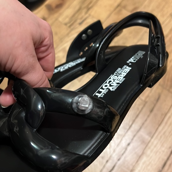 Melissa Jeremy Scott inflatable rubber black sandals size 8 39 goth Barbie - Picture 7 of 9